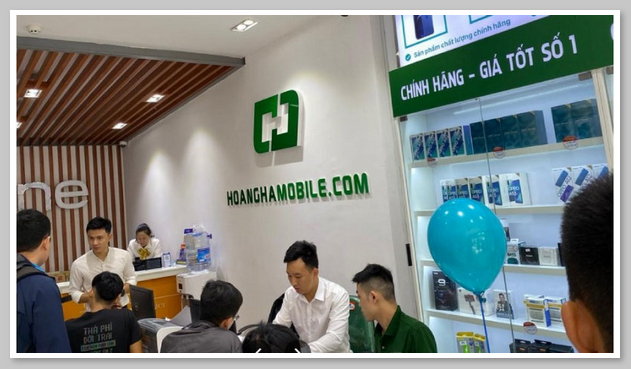 Nhân viên tại Hoàng Hà Mobile Bình Phước nhiệt tình và thân thiện